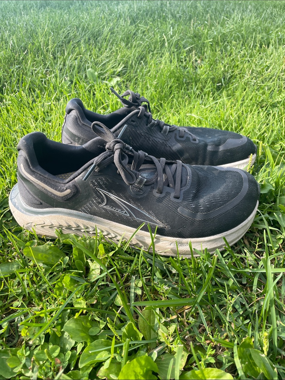 Altra Men's Black Athletic Running Shoes with Gray Sole